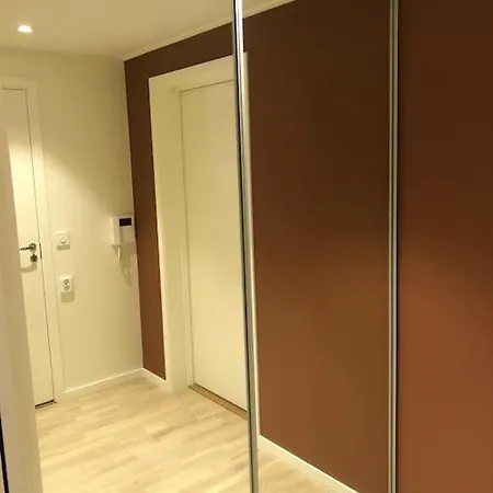 Apartamento Fantastisk Med Grillomrade Og Klatrevegg *